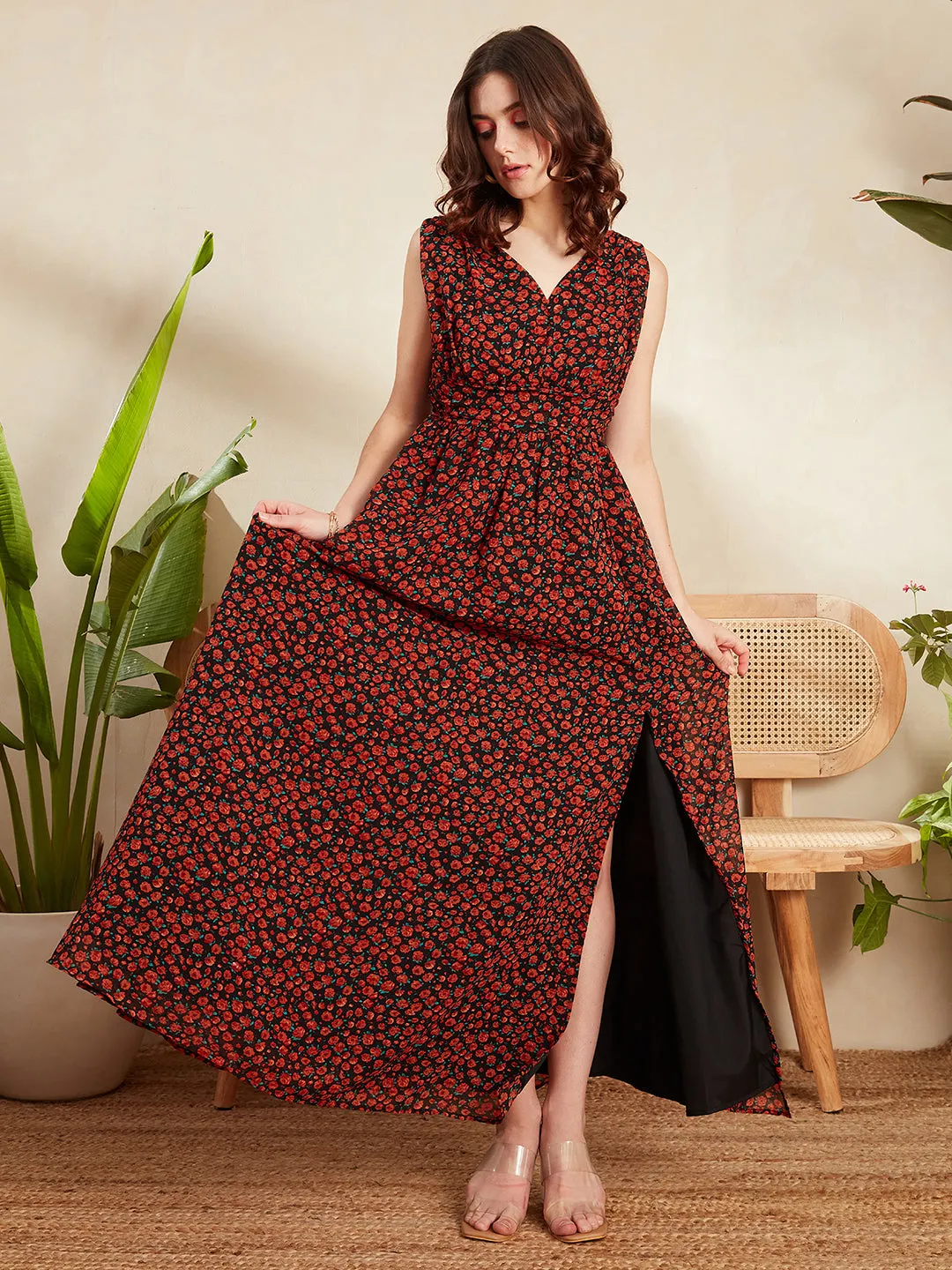Berrylush Women Black & Red Floral Printed V-Neck Sleeveless Zipper-Up Thigh-High Slit Straight Hem Pleated Maxi Dress