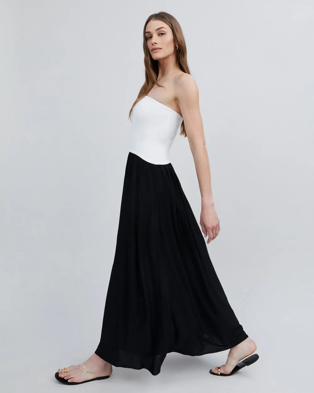 The Strapless Soglio Dress